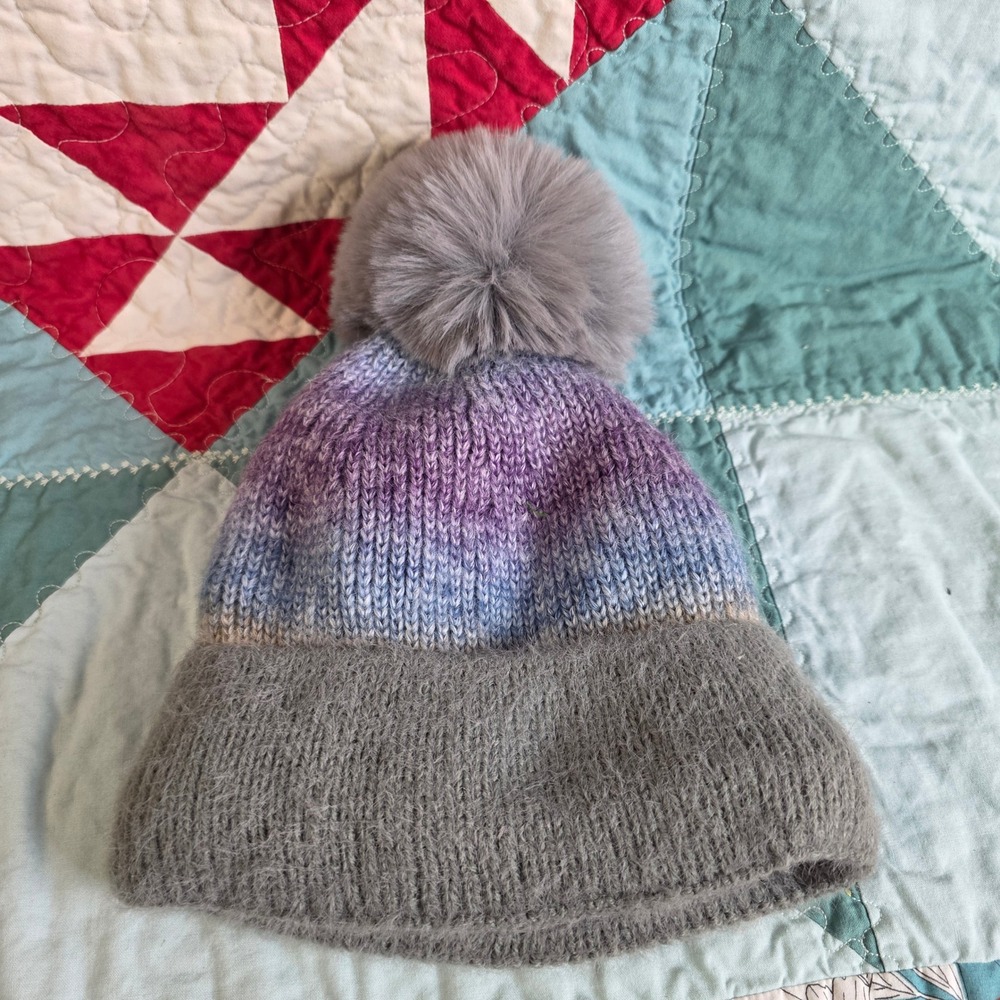 Purple Ombre Knit Beanie Hat with Faux Fur Pom Pom Grey‎ Fleece Lining